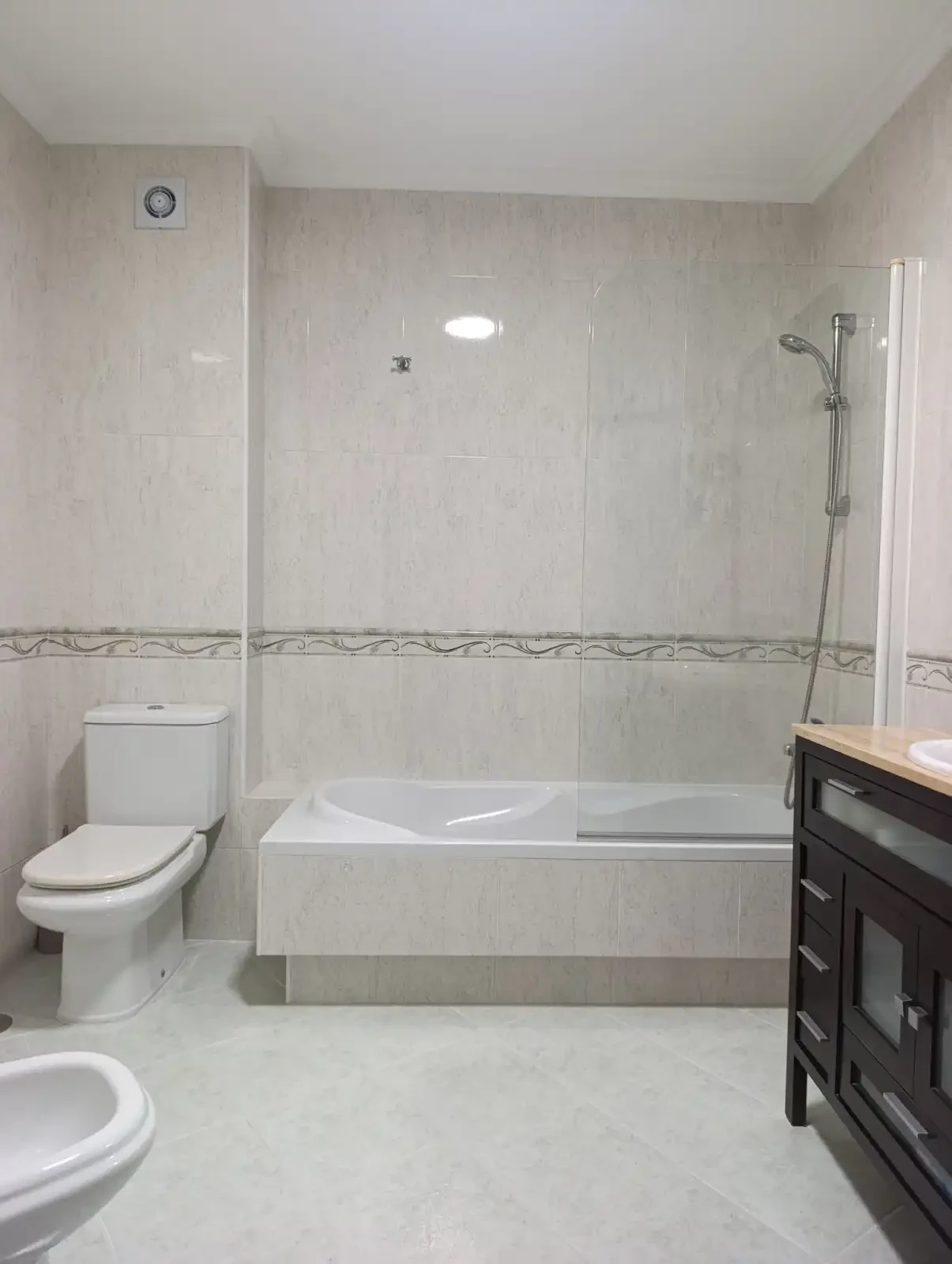 PISO 3 HABITACIONES EN RIBEIRA — 9