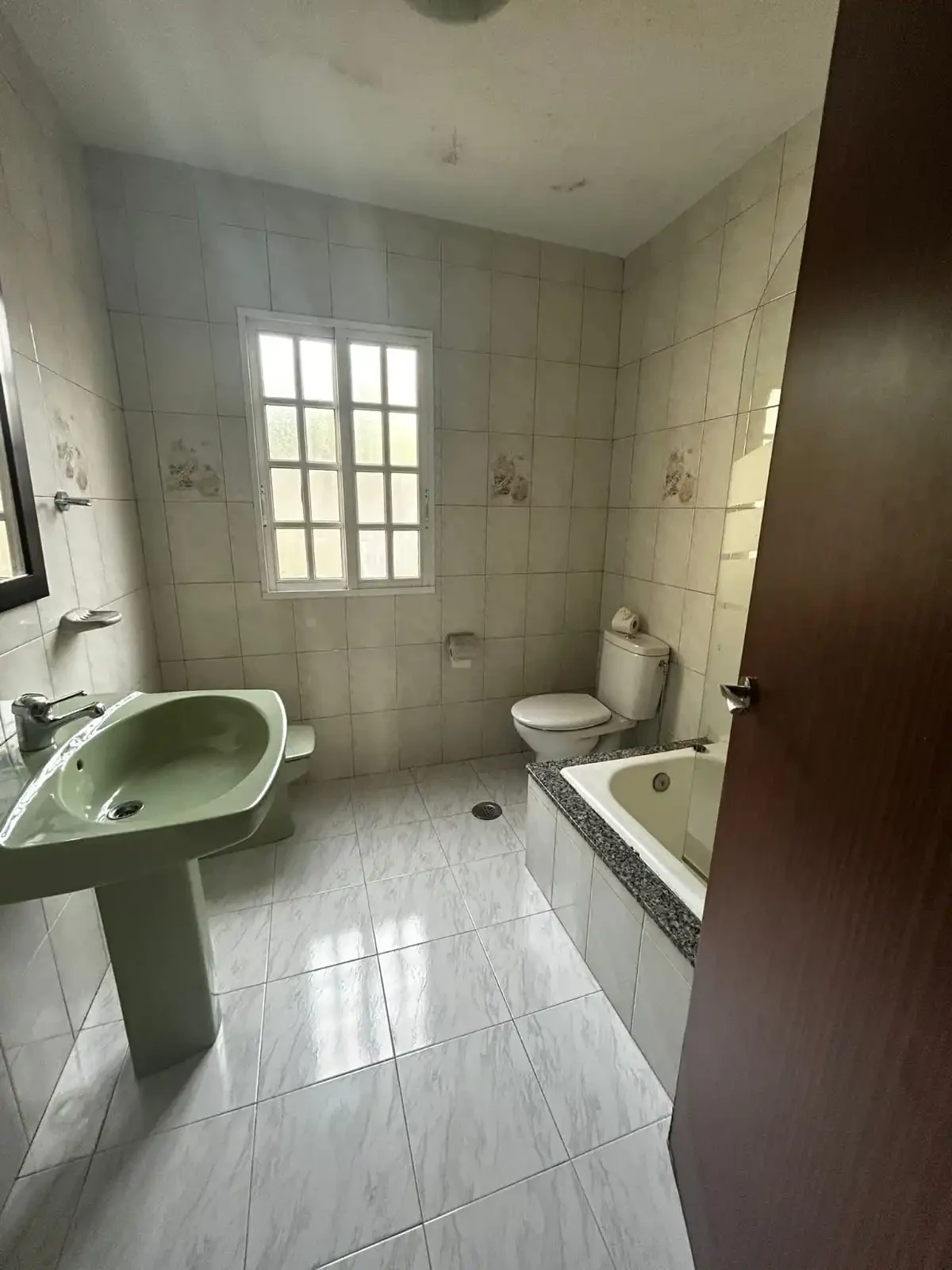 CASA EN CENTRO DE RIVEIRA  — 7