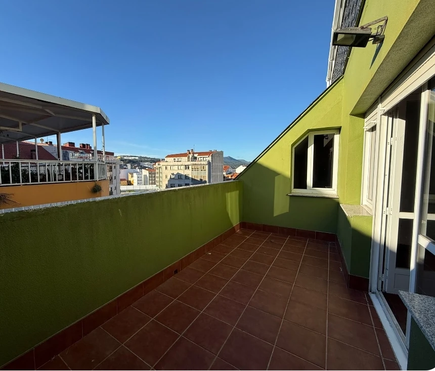 SE VENDE PISO CON AMPLIA TERRAZA EN RIVEIRA  — 6
