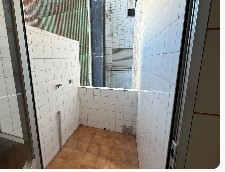 SE VENDE PISO CON AMPLIA TERRAZA EN RIVEIRA  — 15