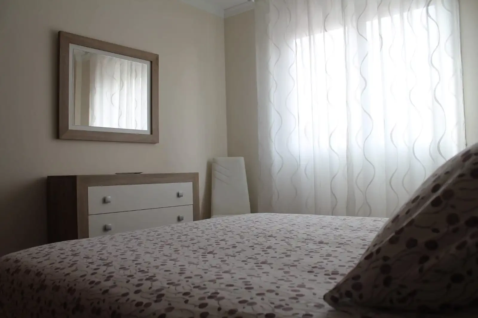 APARTAMENTO ALQUILER TEMPORADA ESCOLAR EN AGUIÑO  — 7