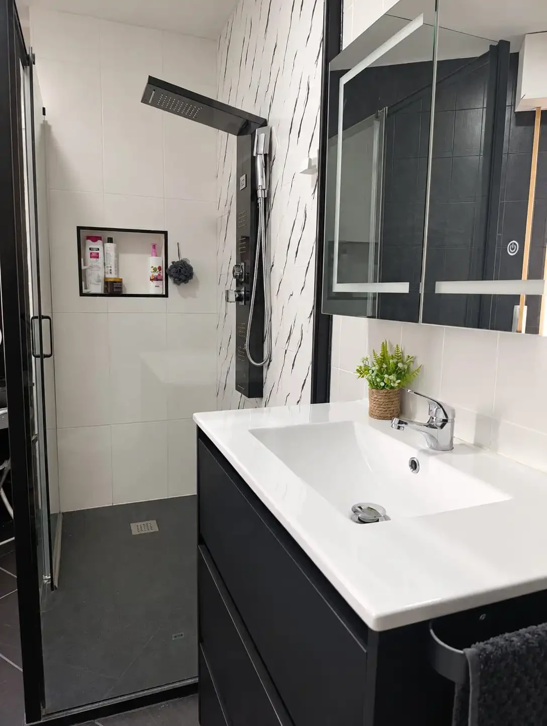 SE VENDE PISO EN RIBEIRA CENTRO  — 9