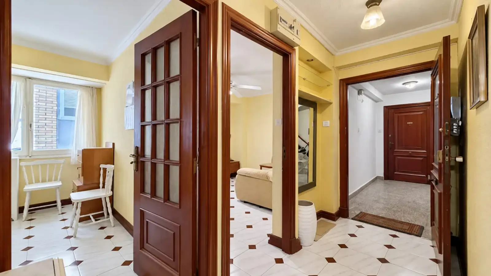 APARTAMENTO EN RIBEIRA  — 4