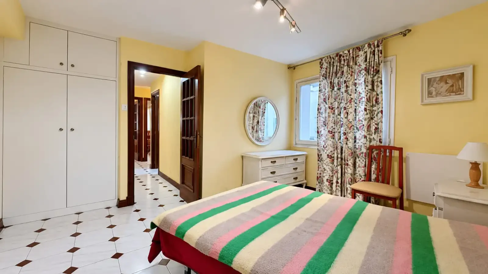 APARTAMENTO EN RIBEIRA  — 7