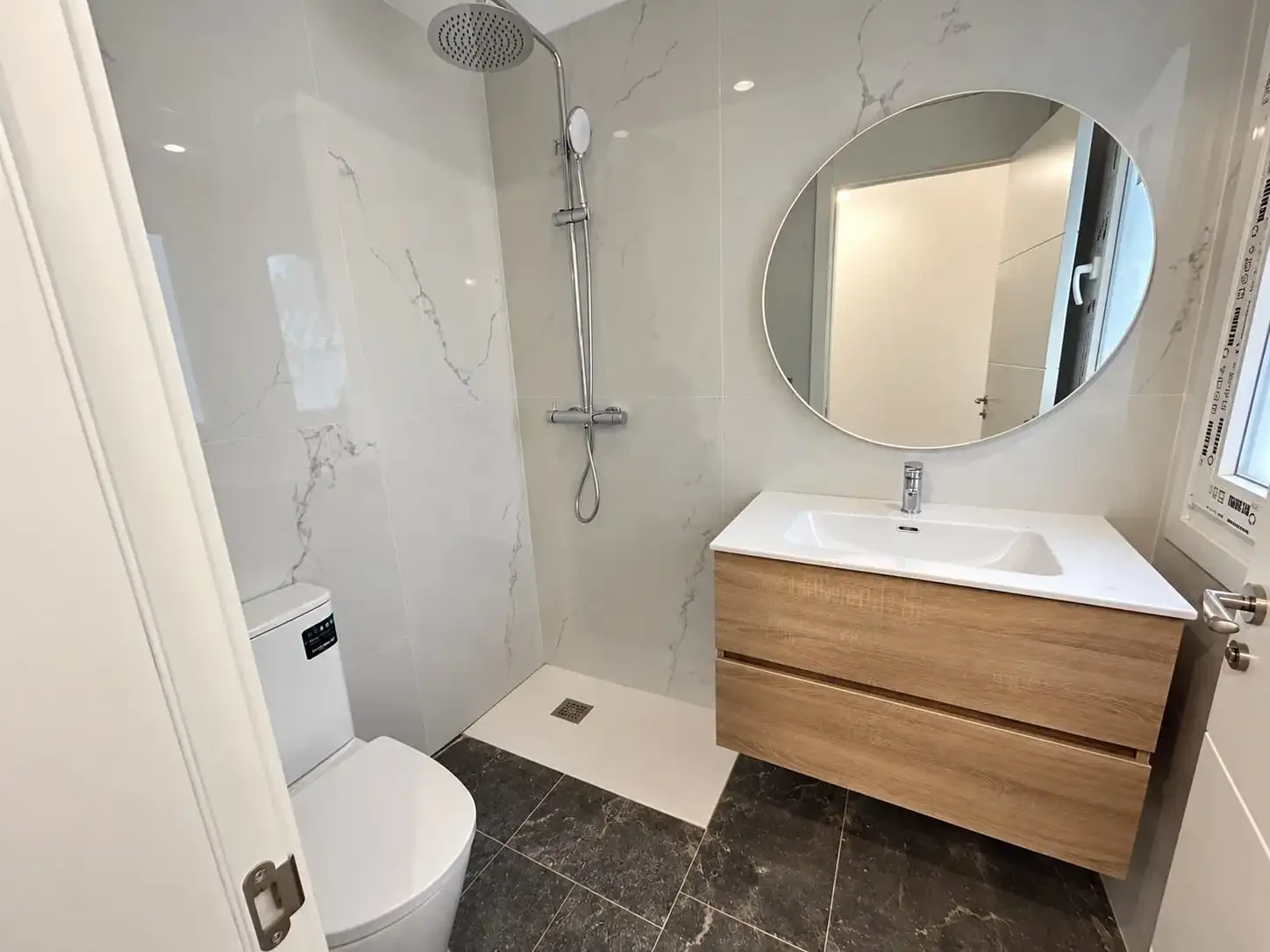 APARTAMENTO CON VISTAS AL MAR EN RIBEIRA  — 3