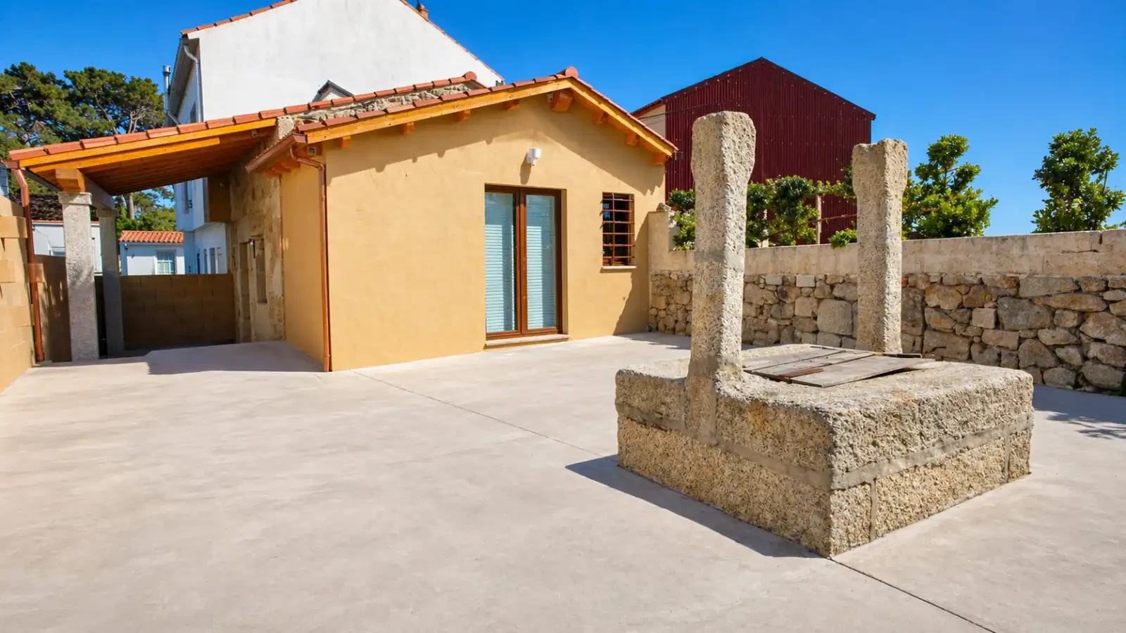 CASA EN CASTIÑEIRAS EN ALQUILER TEMPORADA ESCOLAR  — 1