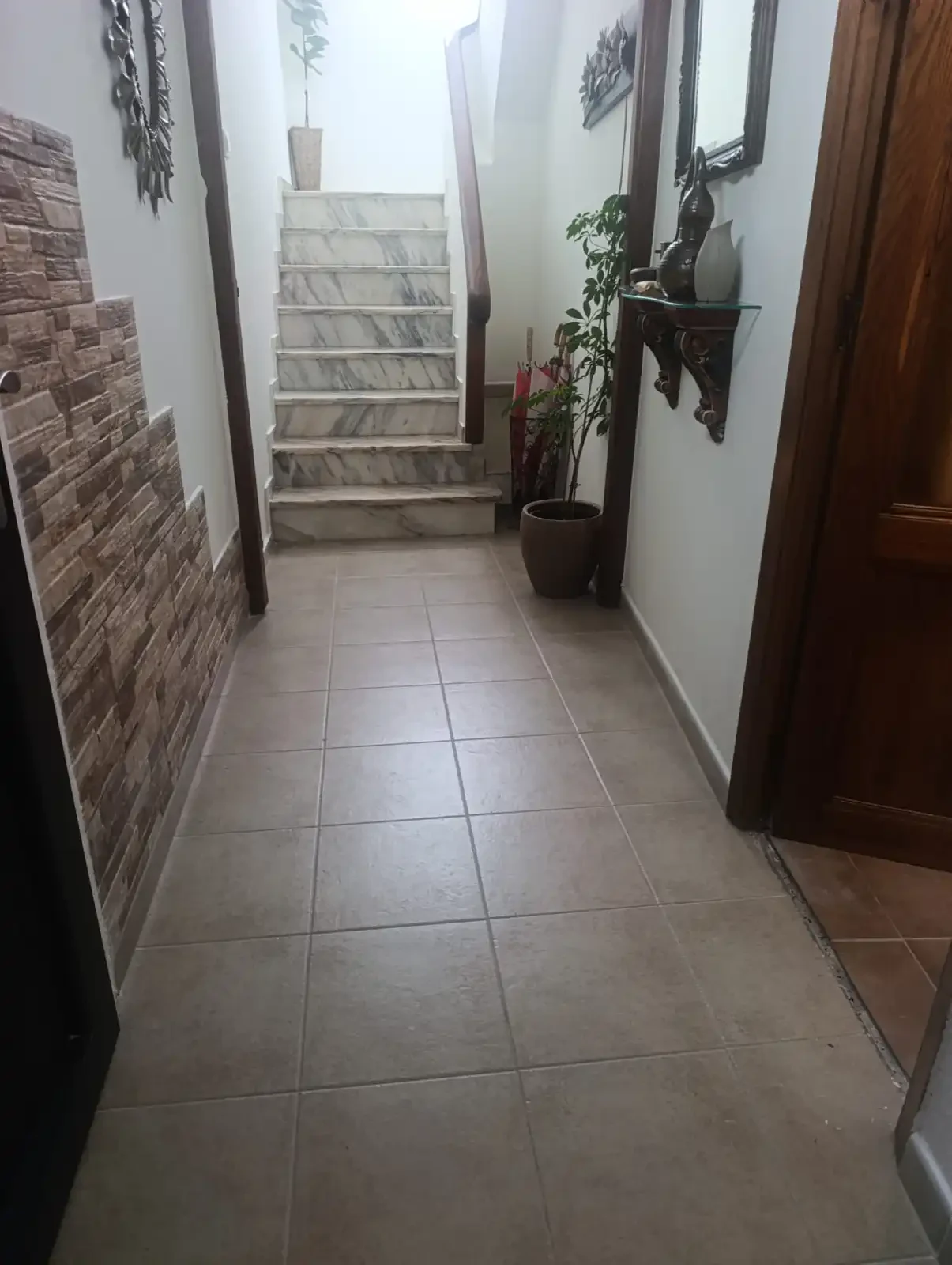 CASA EN CARREIRA  — 3