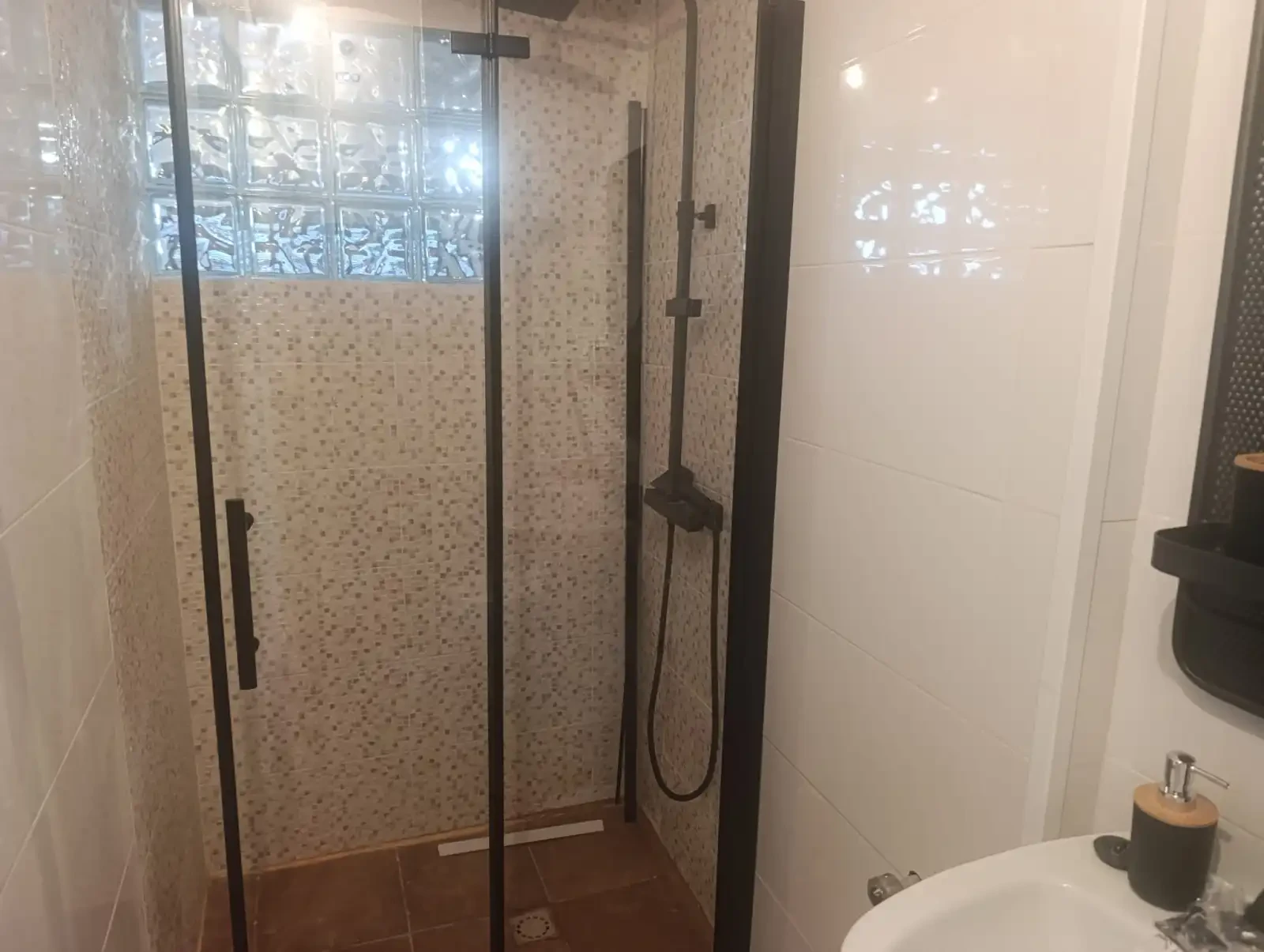CASA EN CARREIRA  — 6