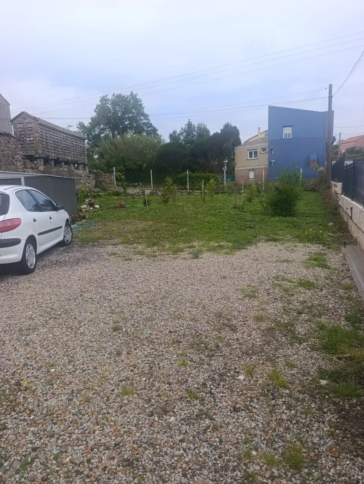 CASA EN CARREIRA  — 10